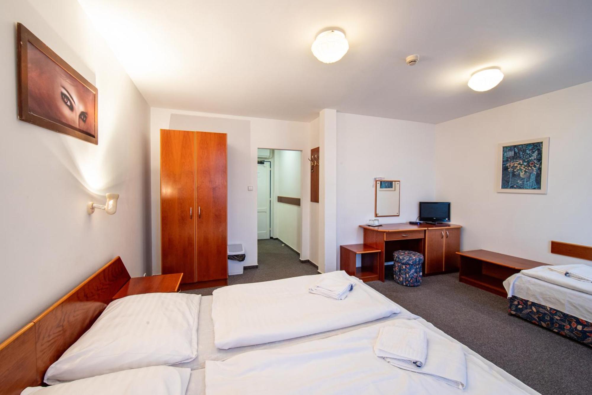 Hotel Armales Stakcin Экстерьер фото